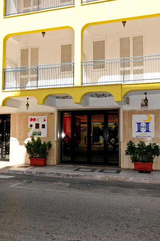 Hotel Scigliano Россано Екстер'єр фото