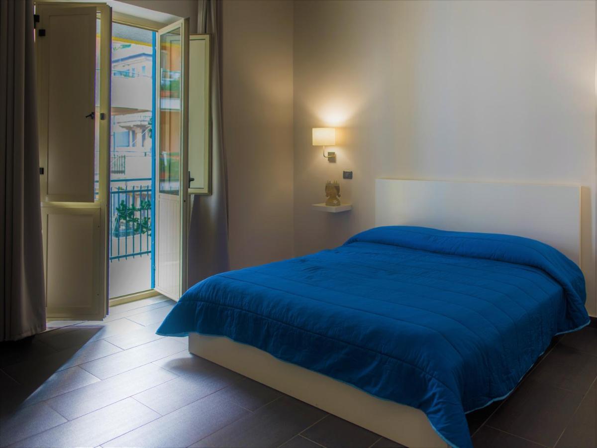 Hotel Scigliano Россано Екстер'єр фото